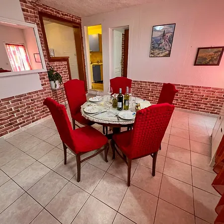 Mea Apartment